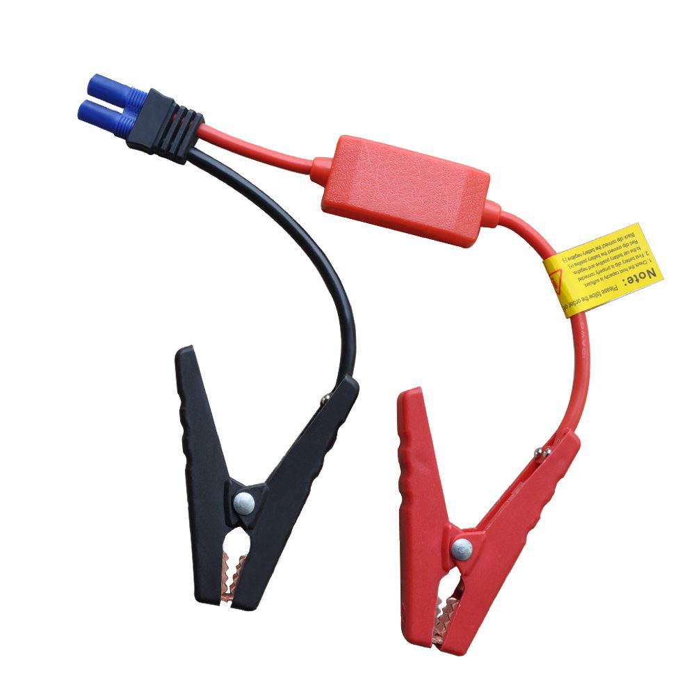 Batería de coche con cables de arranque