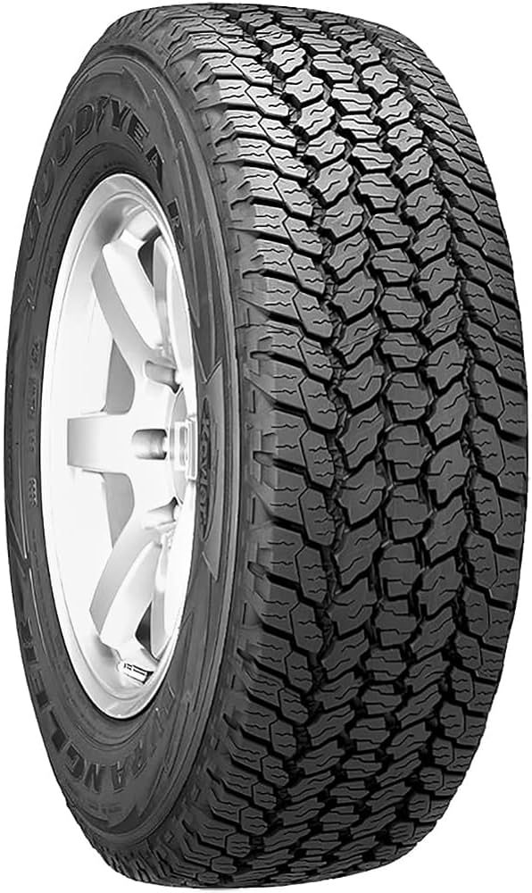 Llantas Goodyear en buen estado y limpias