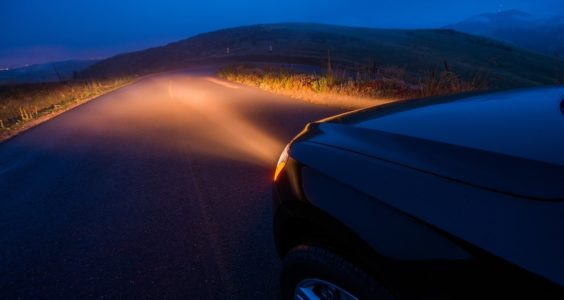Las ventajas de los faros LED 564x300 1