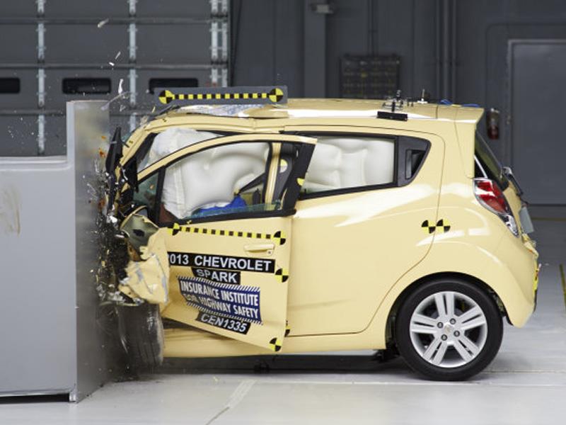 Autos compactos en pruebas de choque