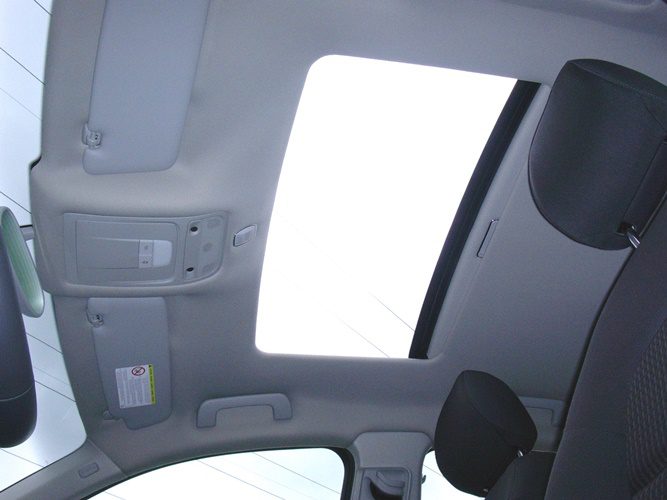 TAPIZADO DE TECHO DE AUTOS