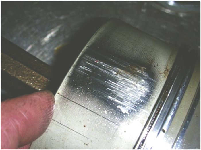 Que puede tener un carro cuando pierde fuerza en las subidas 1 desgaste motor 1