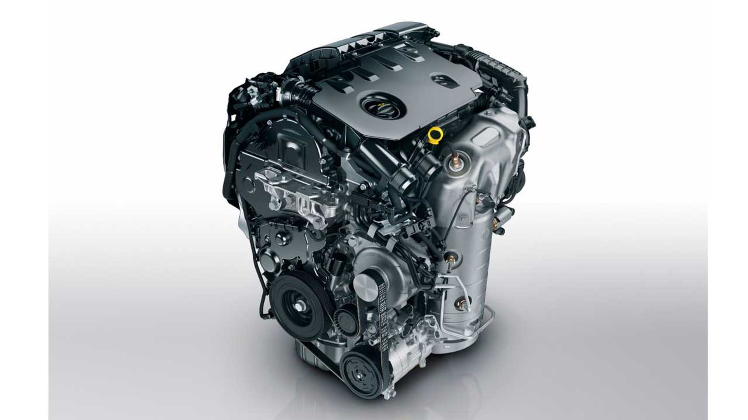 Qué significa 120 CV: Explicación y comparativa 3 Motor de coche con 120 CV