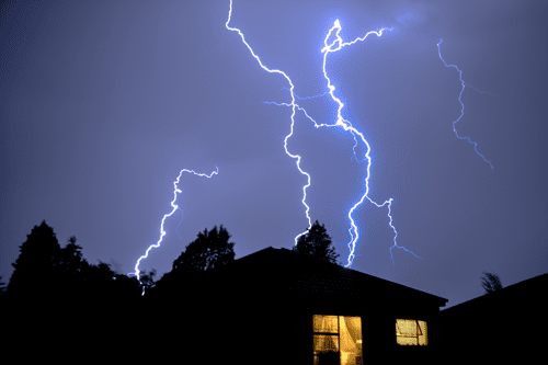 Cuál es el lugar más seguro cuando hay tormenta eléctrica 9 Cuál es el lugar más seguro cuando hay tormenta eléctrica