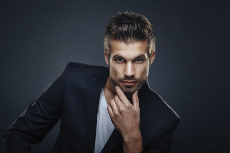 Cuáles son las características de un hombre macho alfa 1 macho alfa