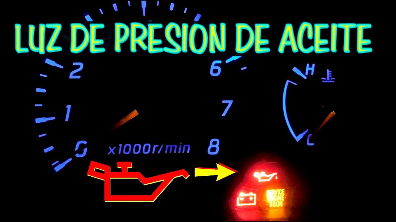 Motor de coche con luz de aceite
