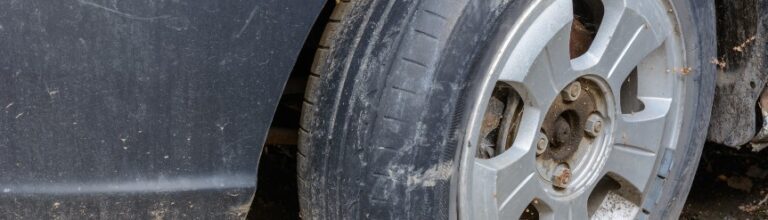 neumatico gastado