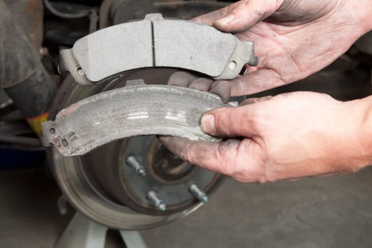 pastillas de freno gastadas y desgastadas