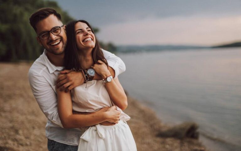 Cuál es el estado civil de una persona casada 1 persona casada
