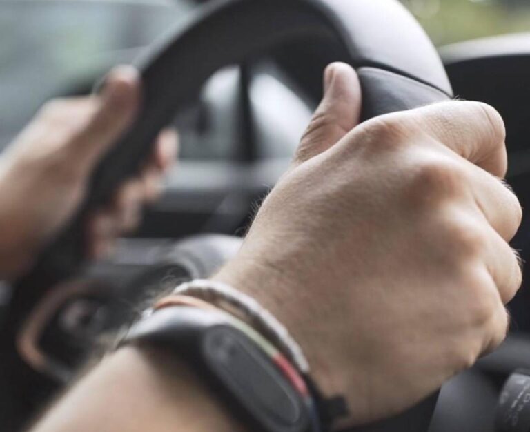 por que vibra el volante de mi coche 285 37144665 20230519112758 1
