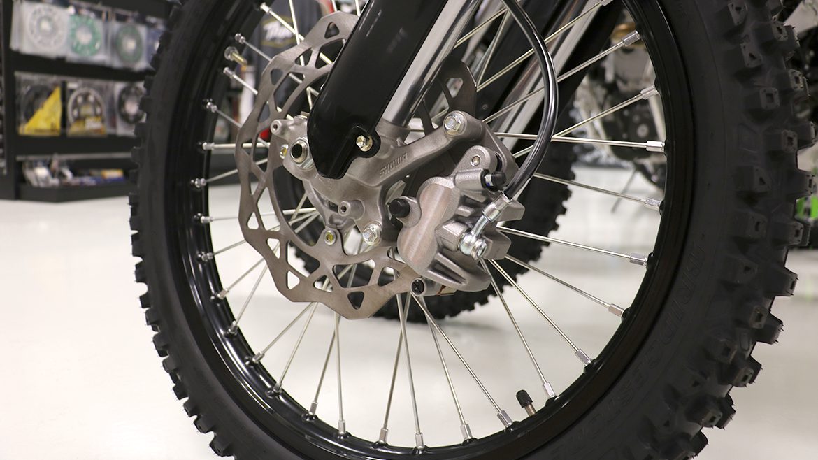Llanta de moto con mantenimiento adecuado