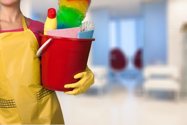 Cómo es la escala salarial del servicio doméstico según la AFIP 1 servicio domestico
