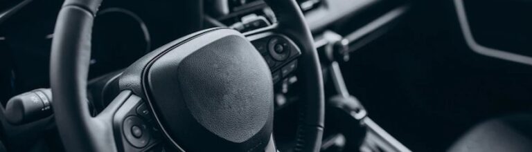 Cómo desbloquear volante con llave 1 volante bloqueado